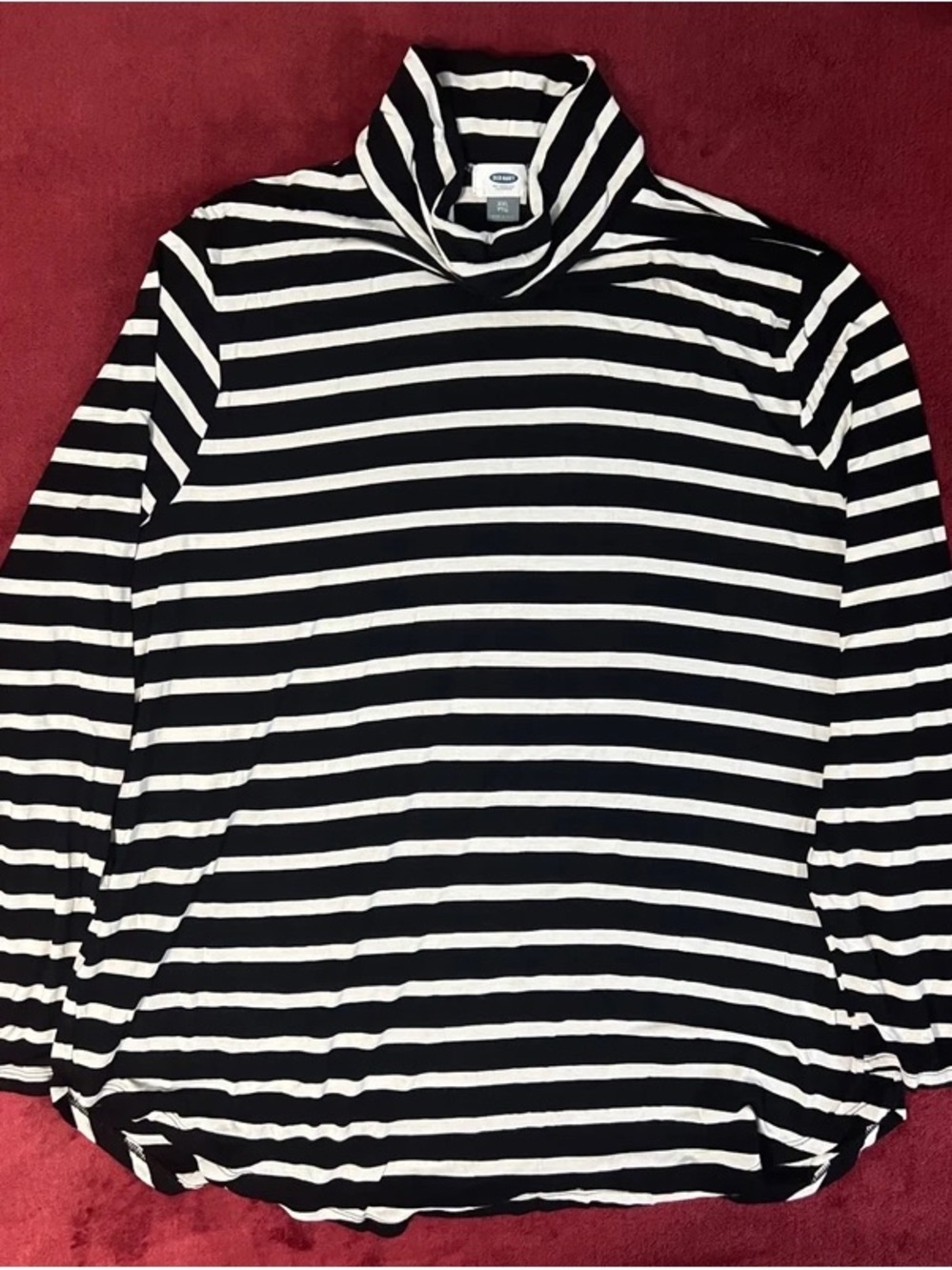 Old Navy Black & White Striped Turtleneck Long Sleeve Top